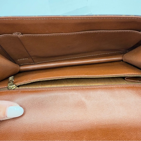 Louis Vuitton ‘Dame Pochette’ Monogram GM Brown - Picture 11 of 13